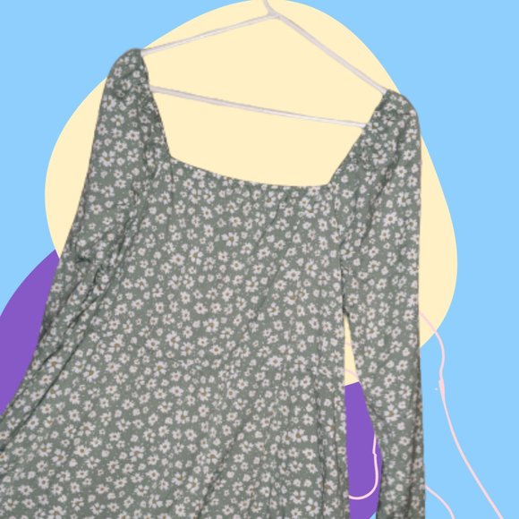 Plus Green and White Floral Midi Dress - Picture 4 of 4